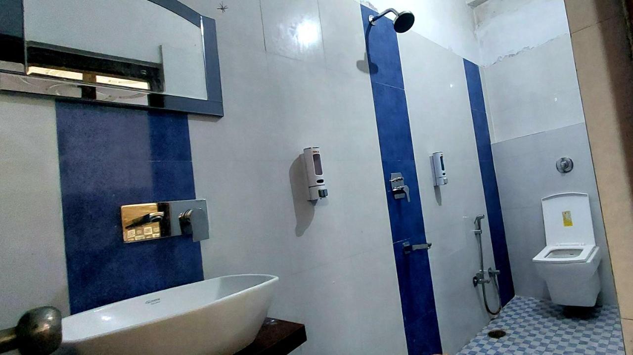 Ap Palace Hotel, Ayodhya Ngoại thất bức ảnh