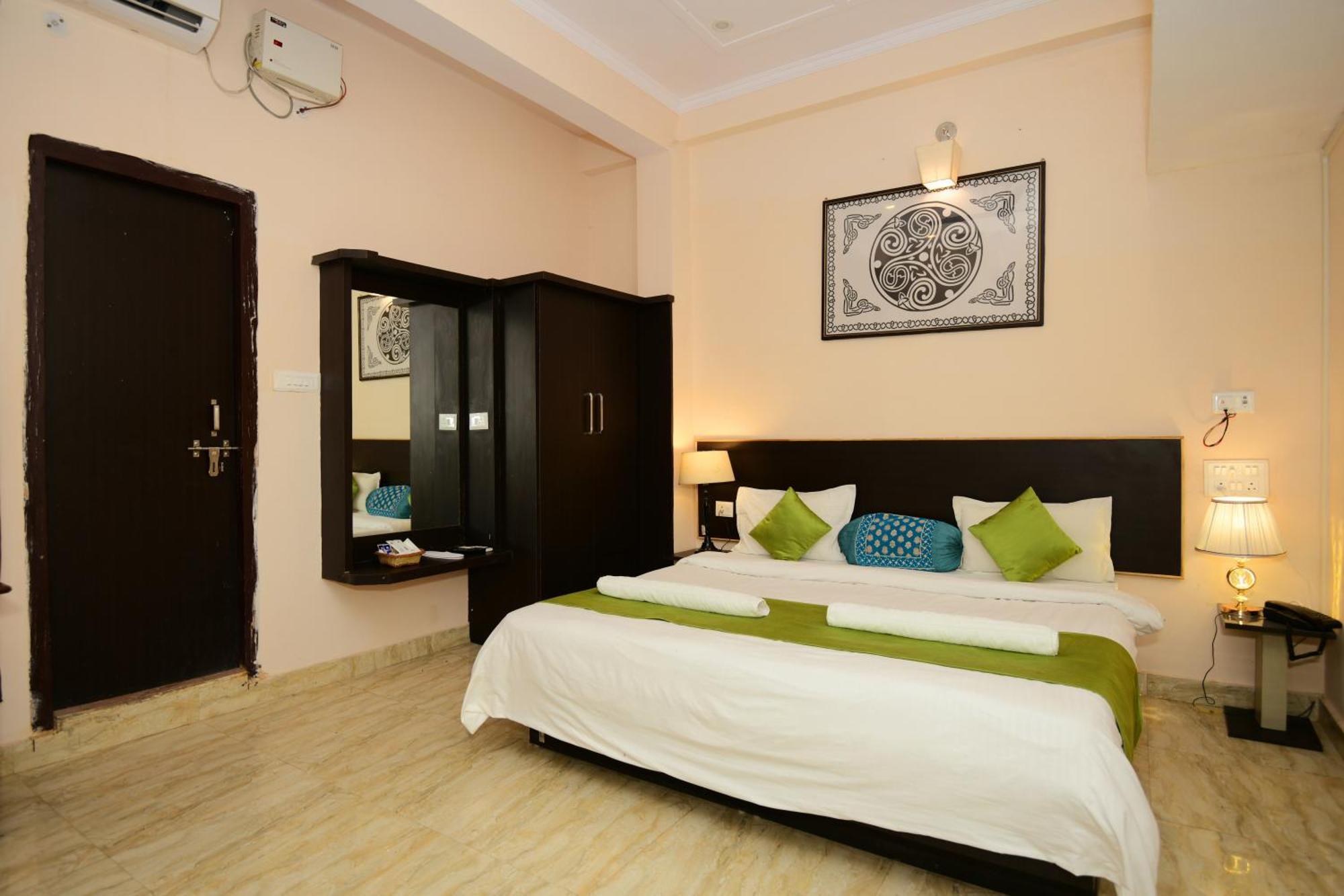 Ap Palace Hotel, Ayodhya Ngoại thất bức ảnh