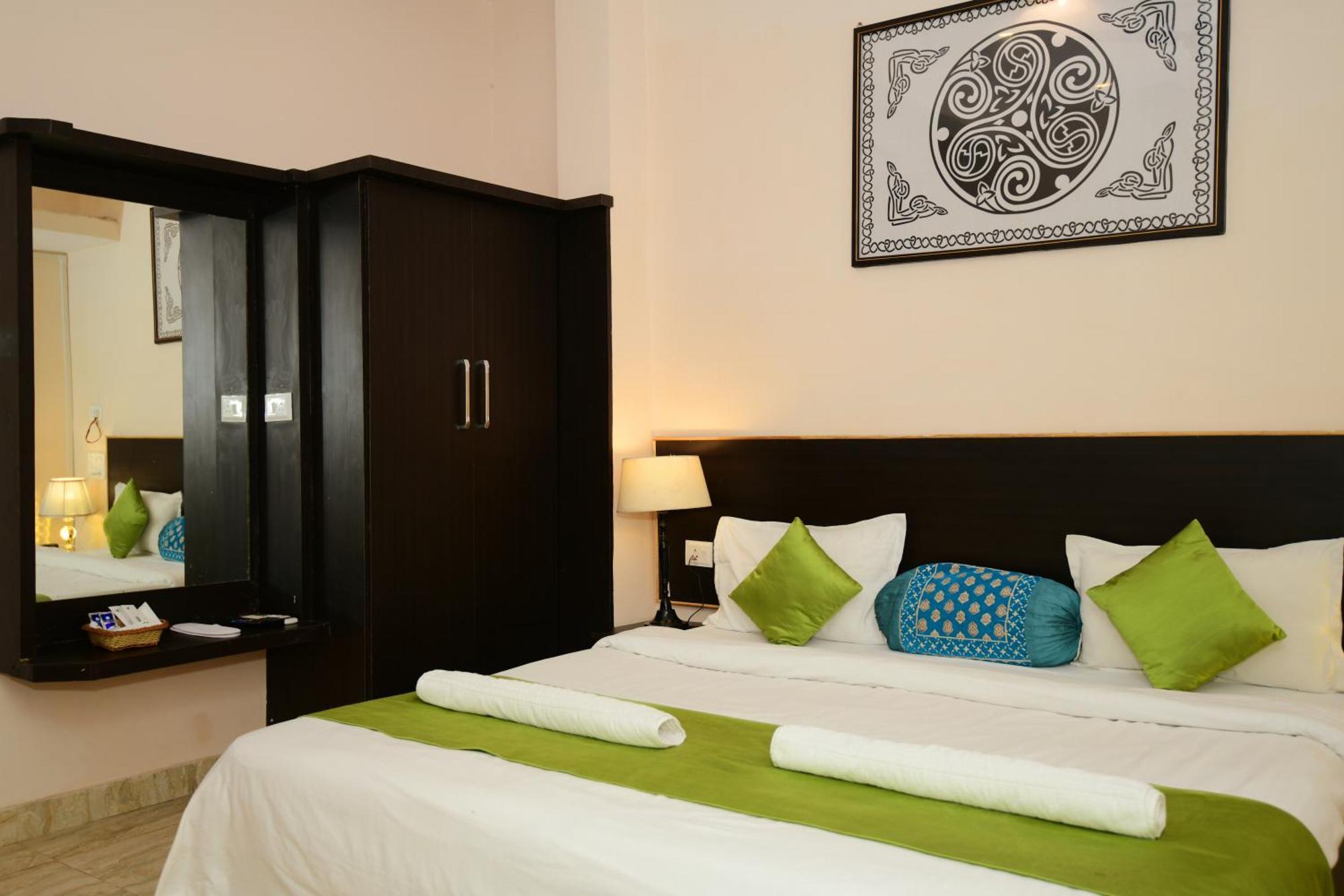 Ap Palace Hotel, Ayodhya Ngoại thất bức ảnh