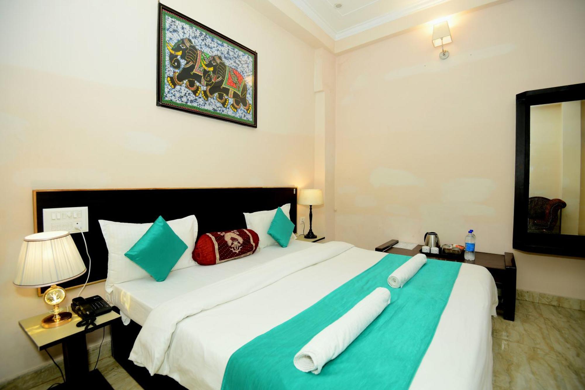 Ap Palace Hotel, Ayodhya Ngoại thất bức ảnh