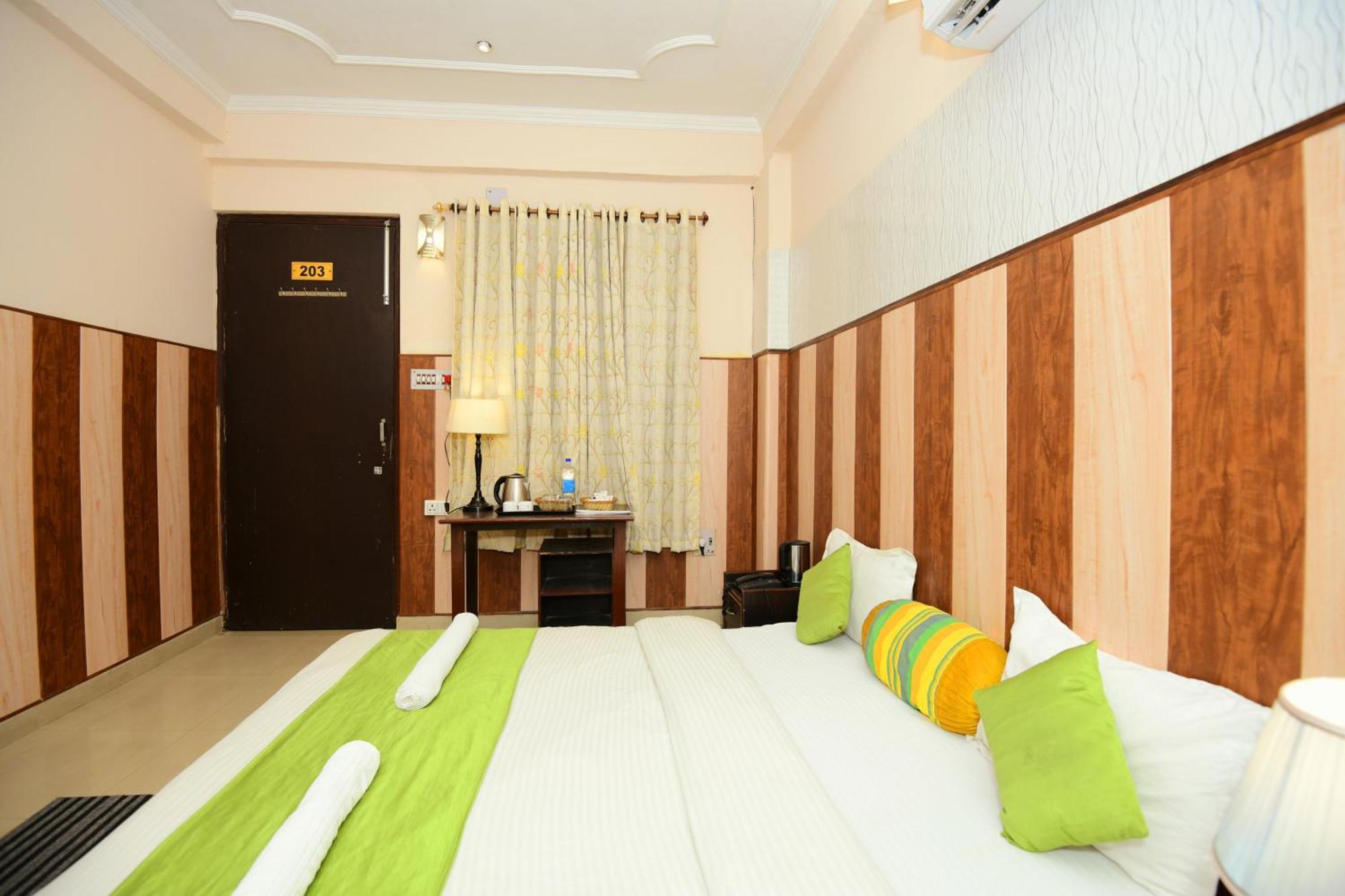 Ap Palace Hotel, Ayodhya Ngoại thất bức ảnh